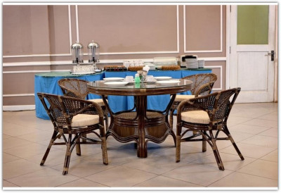 Комплект обеденный "Сатурн" из ротанга