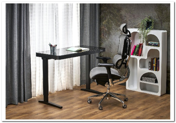 Стол компьютерный HALMAR B52 (черный)} заказать в Курске по цене 69 585 руб. с доставкой в Курск