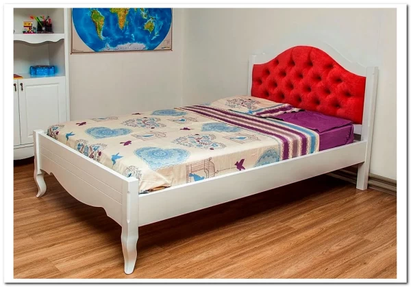 Кровать Авиньон с каретной стяжкой (90х200) из массива бука} заказать в Курске по цене 57 579 руб. с доставкой в Курск